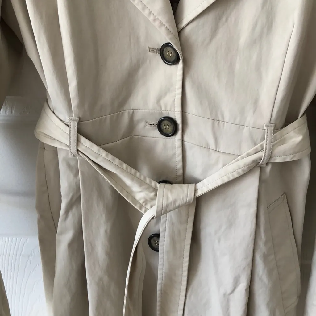 Cynthia Rowley trench coat - Image 4