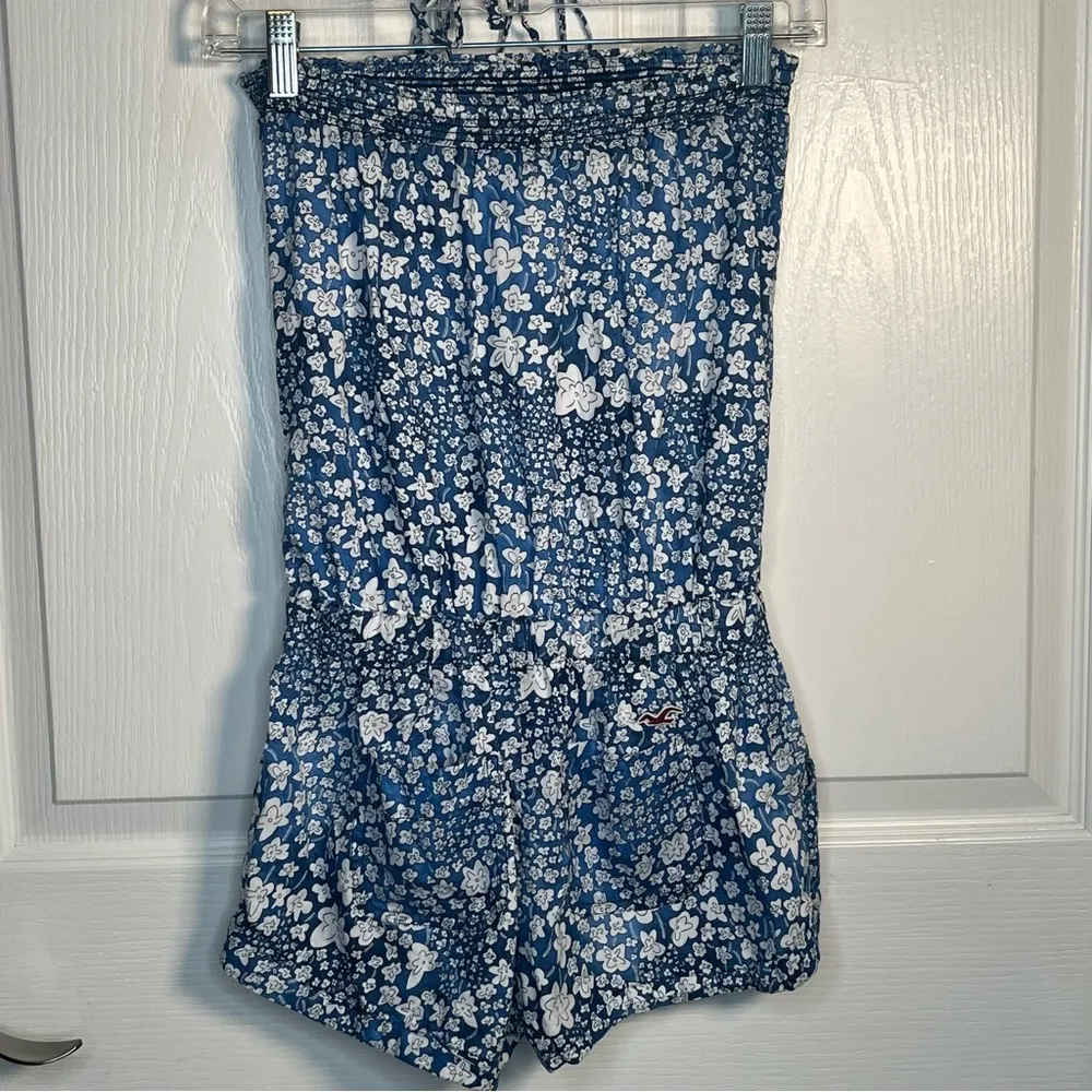 Hollister Blue & White Floral Halter Tie Romper Strapless Sz S - Image 7