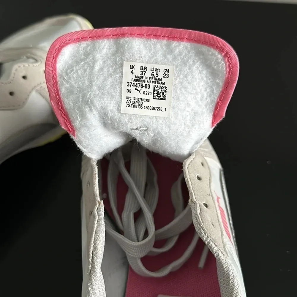 Puma Pink and Grey Sneakers Sz 6.5 - Image 7