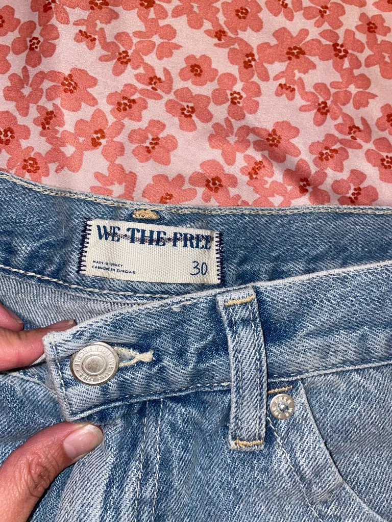 Free People NWT  Ghost Town High Rise Long Short - Image 8