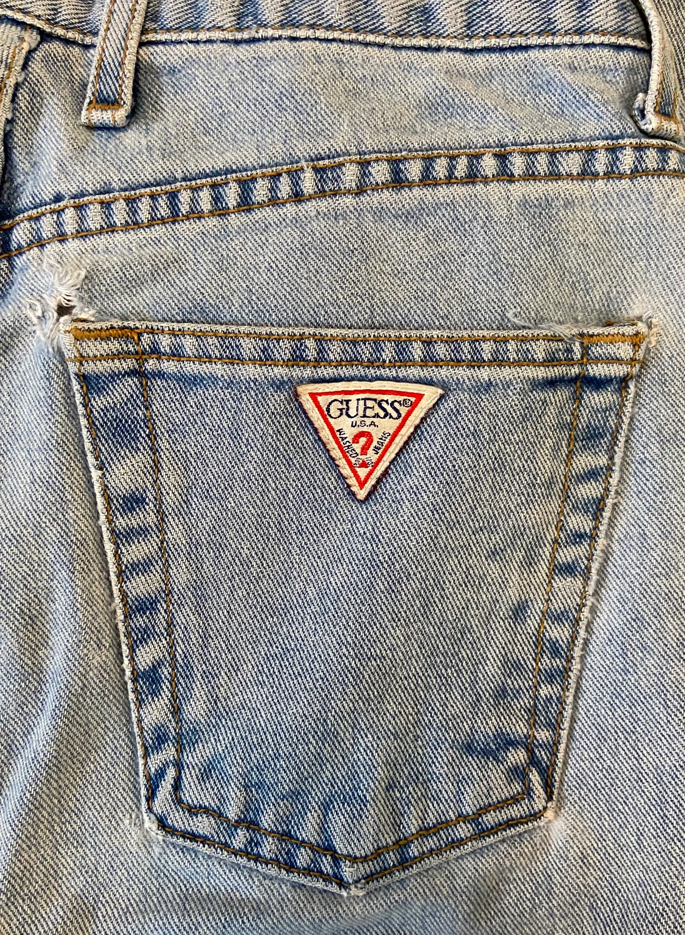 Guess High Waisted Mom Jeans - Image 5