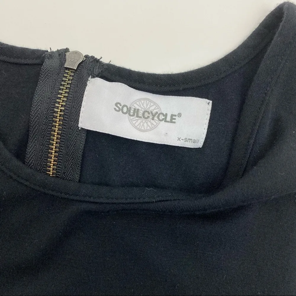 Soulcycle Logo Skull Cropped Tank Top: Black - Image 6