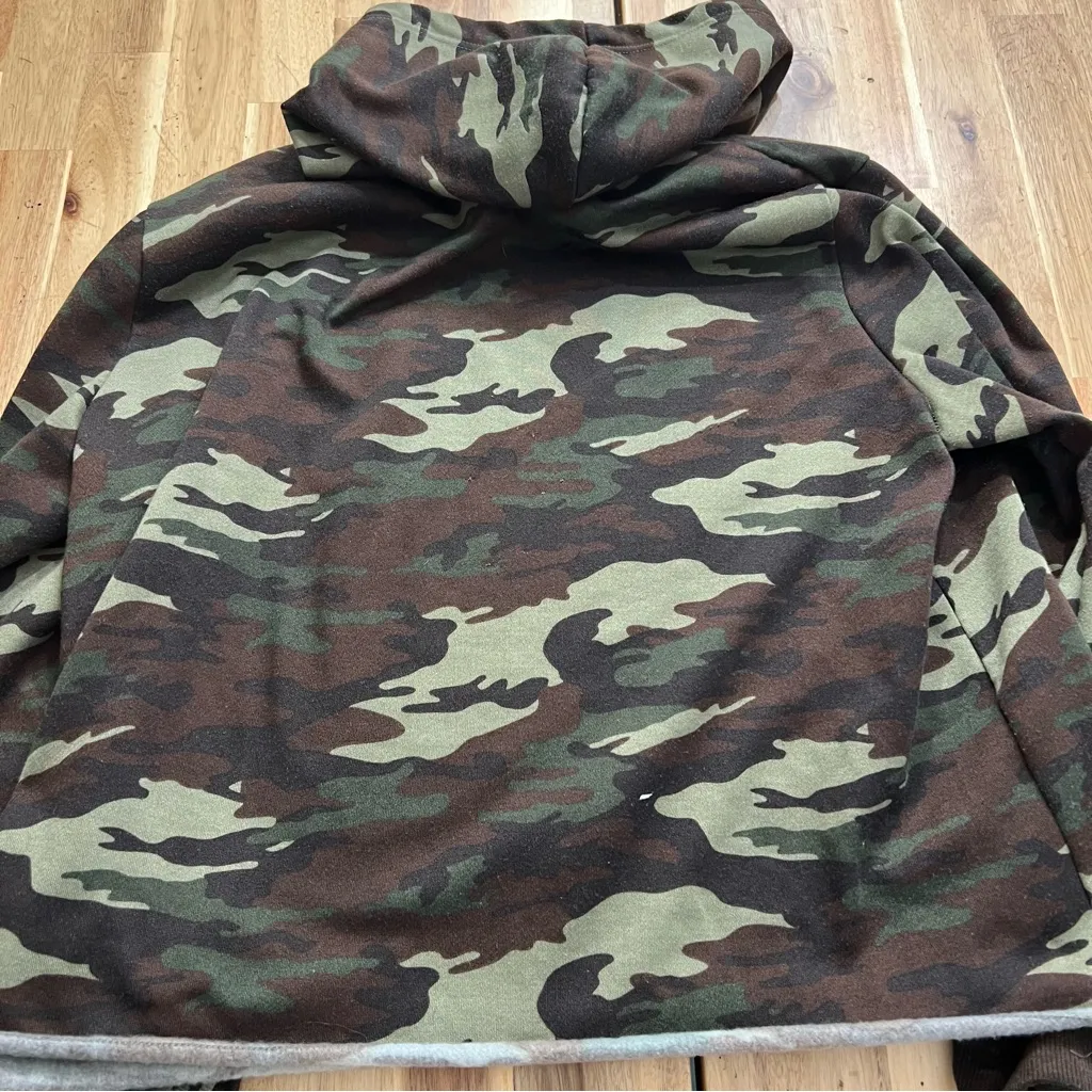 Justify Camo Print Pullover Hoodie Women’s Size 1X - Image 4