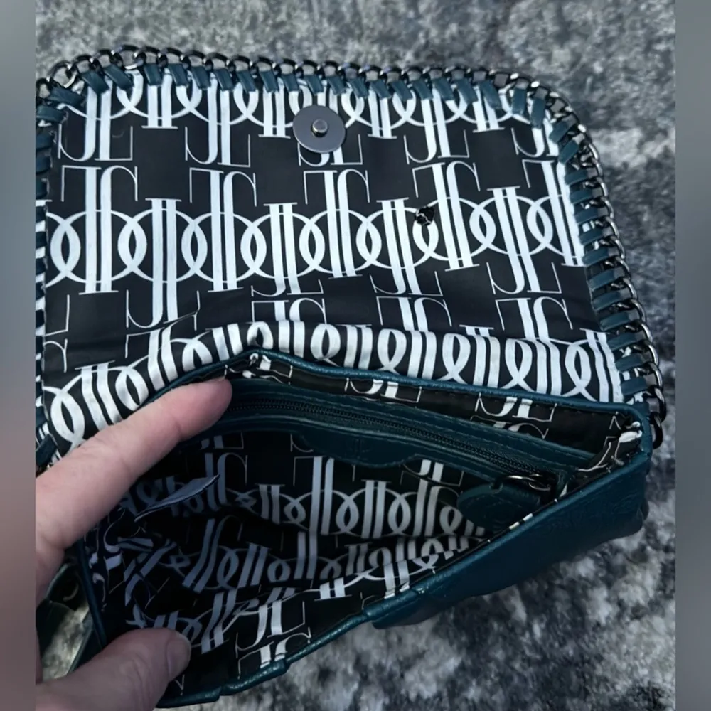 JLO Vintage Forest Green Clutch Purse - Image 3