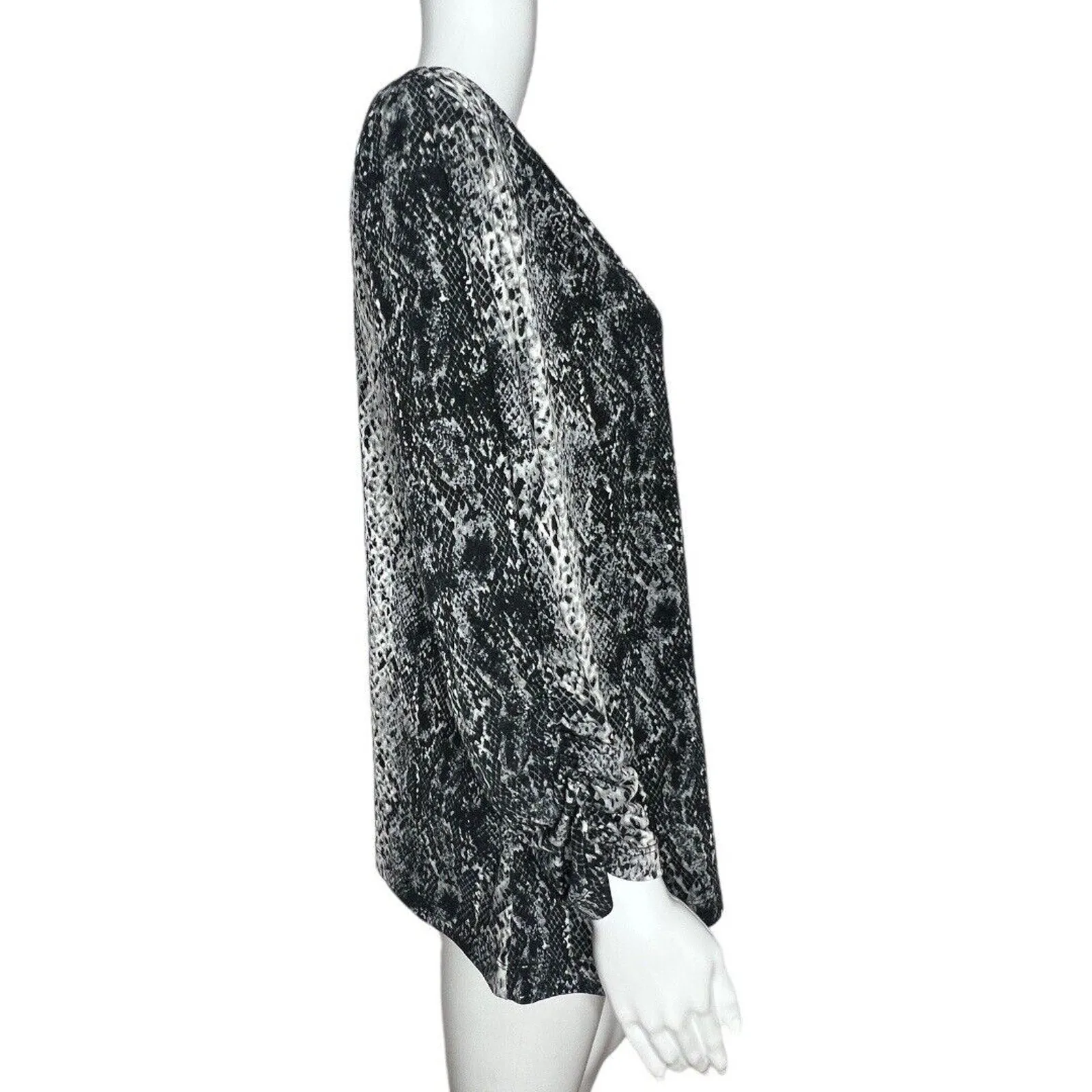 Susan Graver Shirt Womens Large Gray Black Snake Print‎ Surplice Edgy Rocker - Image 2