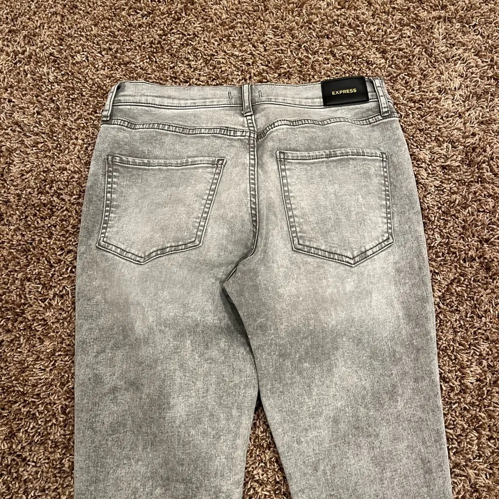 Mid Rise Gray Skinny Jeans - Image 6