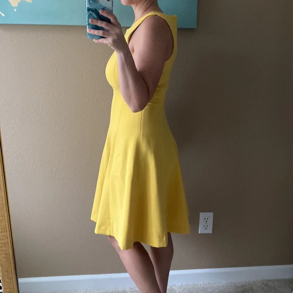 Banana Republic 0 fit & flare dress - Image 8