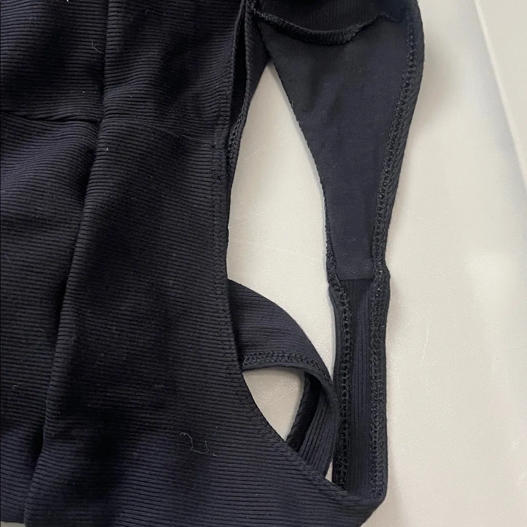 Aritzia Wilfred Free Cross Front Knit Bodysuit Black Size Small - Image 6