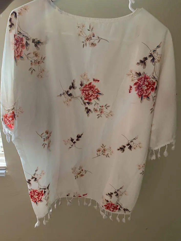 SheIn Floral Kimono - Image 2