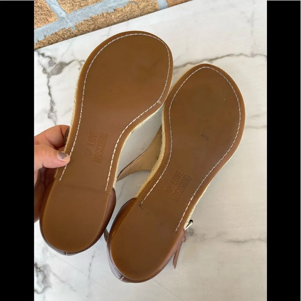 LOVE MOSCHINO LEATHER GOLD SANDLES SIZE 40.5 - Image 7