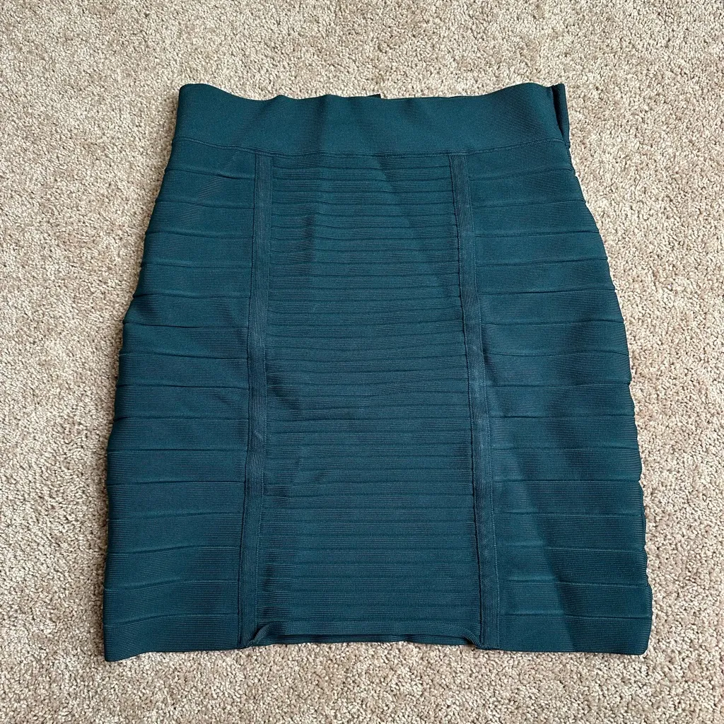 BCBGMaxAzria‎ Leger Bandage Skirt - Image 2