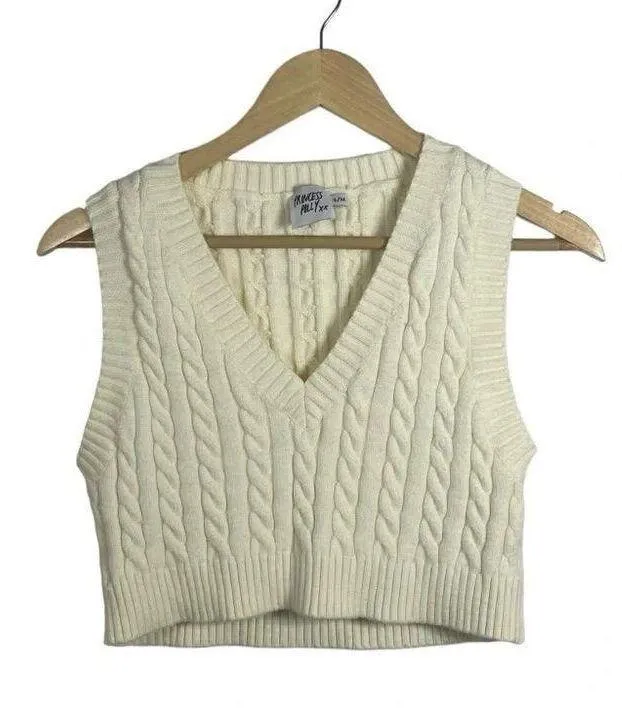 Princess Polly Sydney Cropped V-Neck Sweater Vest in Cream Size S/M - Image 6