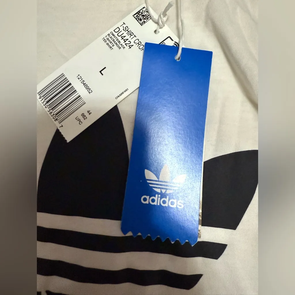 214 NWT Adidas Women's Black and White T-shirt Crop with Black Logo large - Image 2