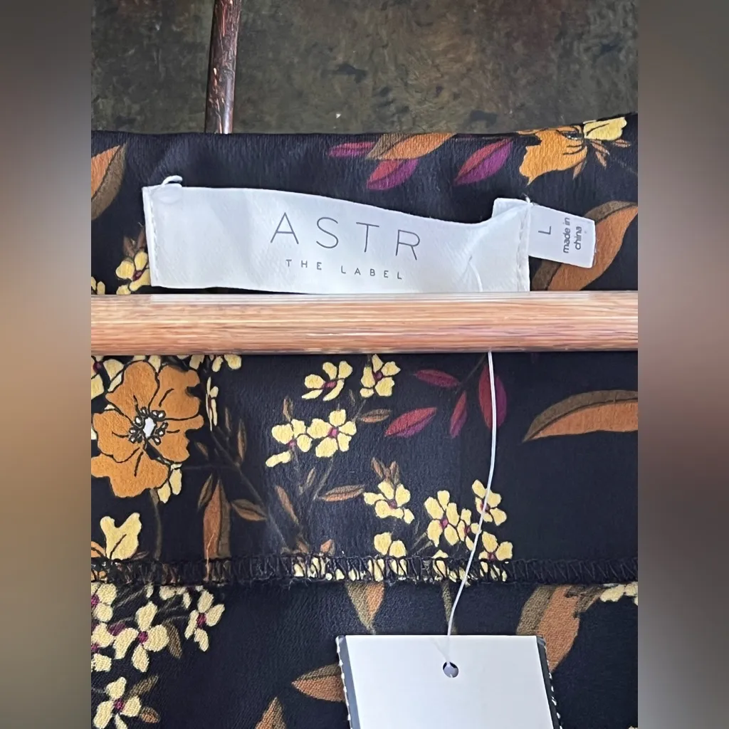 ASTR The Label Blondie Floral Print Bodysuit NWT - Image 9