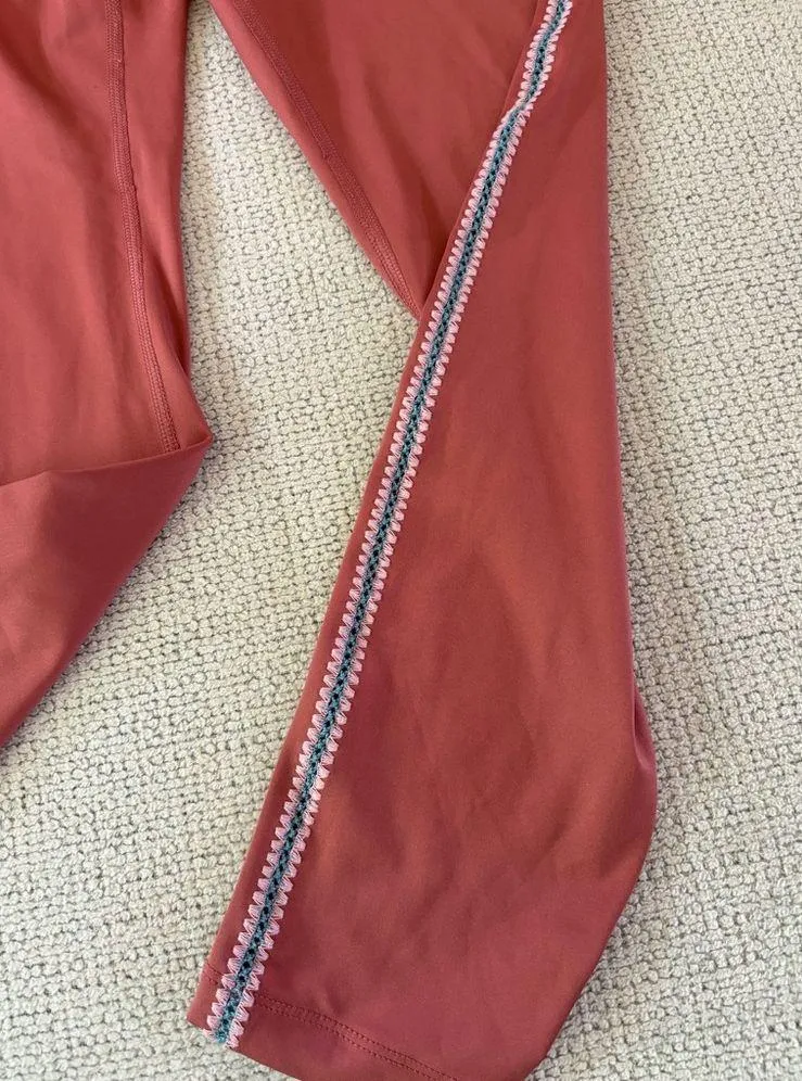 NIKE DRI FIT LEGGINGS MEDIUM - Image 2