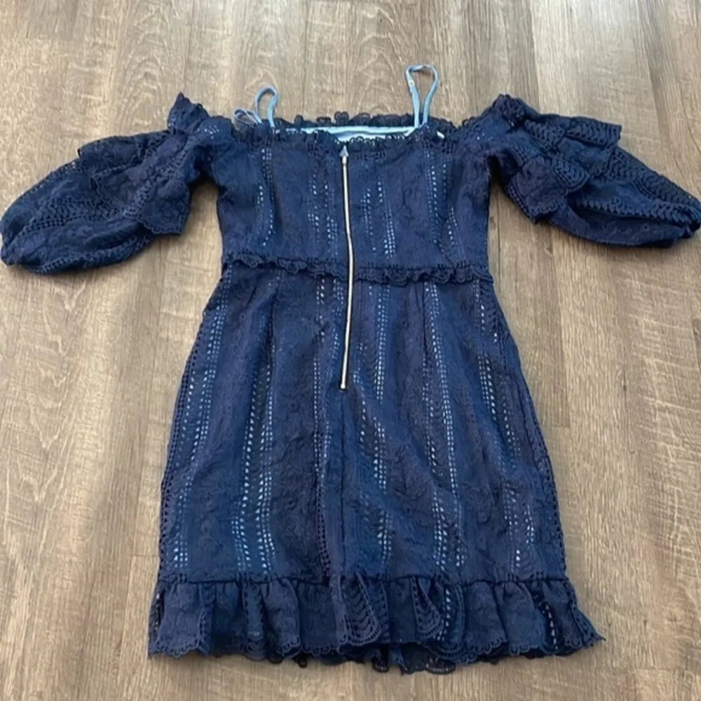 Parker cold shoulder lace dress - Image 8