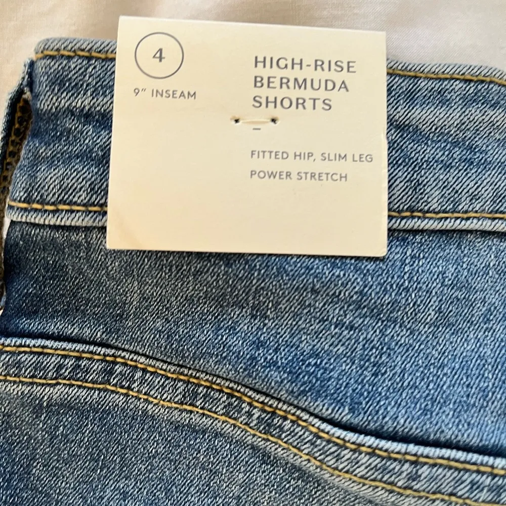 NWT: high rise distressed Bermuda shorts - Image 5