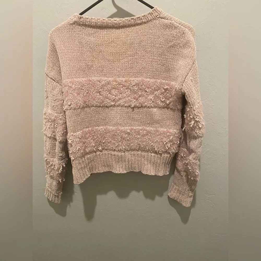 Others follow pink long sleeve sweater with texture - Image 4