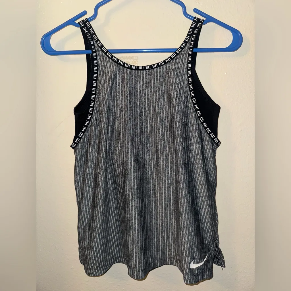 Nike Striped Tank Top - Image 3
