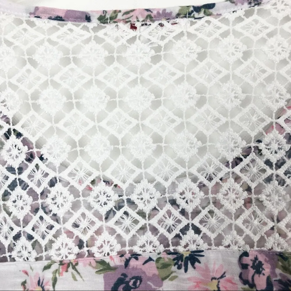 Angels Women's Tie Front Short Sleeve Floral Lace Top Size Large 3/4 Sleeves XL - Image 8