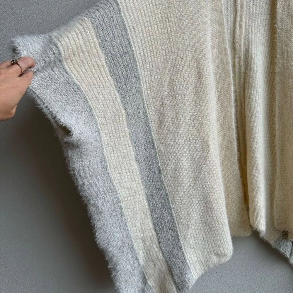 Anthropologie Poncho Cardigan One Size Colorblock Fuzzy Knit Open Layering Shawl - Image 4