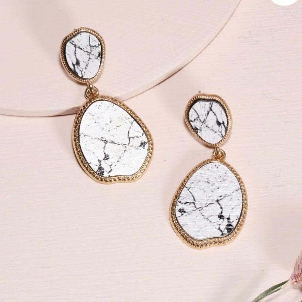 NWT Bonaluna White, Black, & Gold Dangling Earrings Black - Image 3