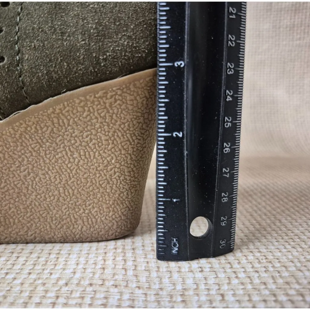 MIA Raphaella Olive Suede Leather Oxford Wedge Booties Boots Lace Up Womens 8.5M - Image 5