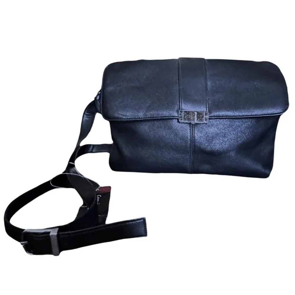 Jaclyn Smith Black Leather Crossbody Shoulder Bag Flap Buckle Closure - Image 3