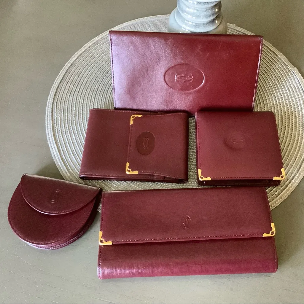 Authentic Cartier wallet 💰 - Image 14