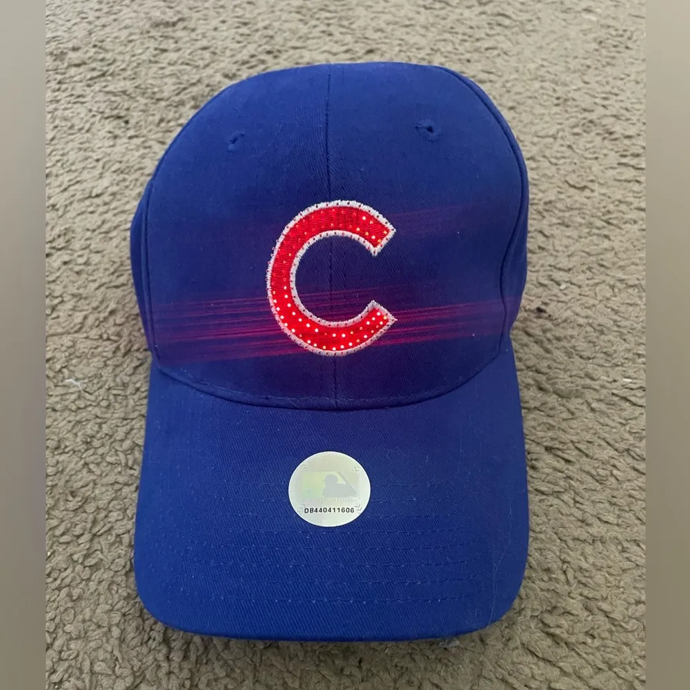 Chicago cubs blue and red baseball cap with flashing lights NWT - Image 5