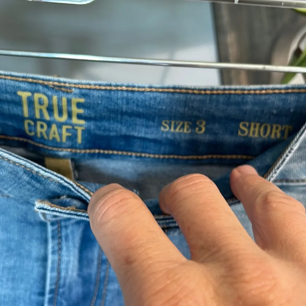 Denim Jean Shorts Stretchy Womens 3 Grafitti Soft Comfy Cutoffs New - Image 6