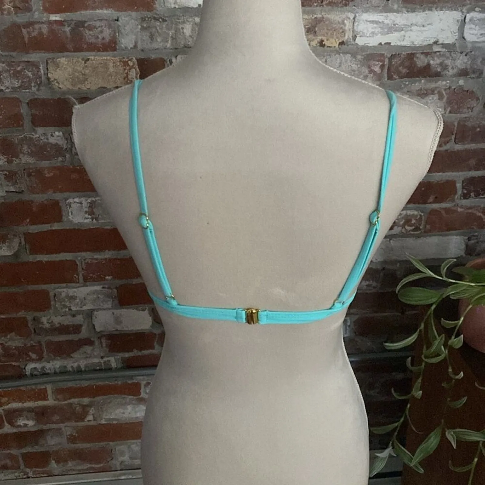 Light Blue V Neck Padded Bikini Top Size XS - Image 4