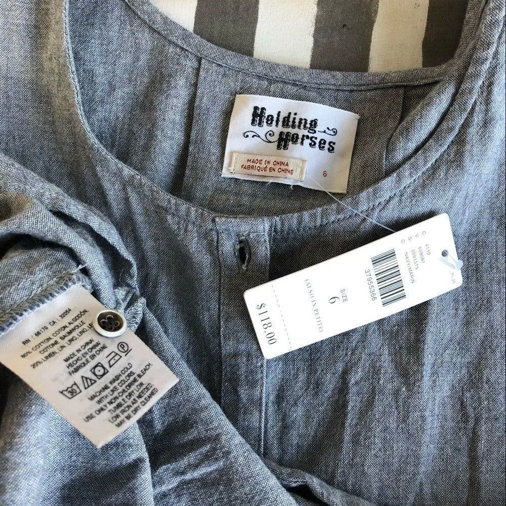 Holding horses gray long sleeve button down tunic - Image 7