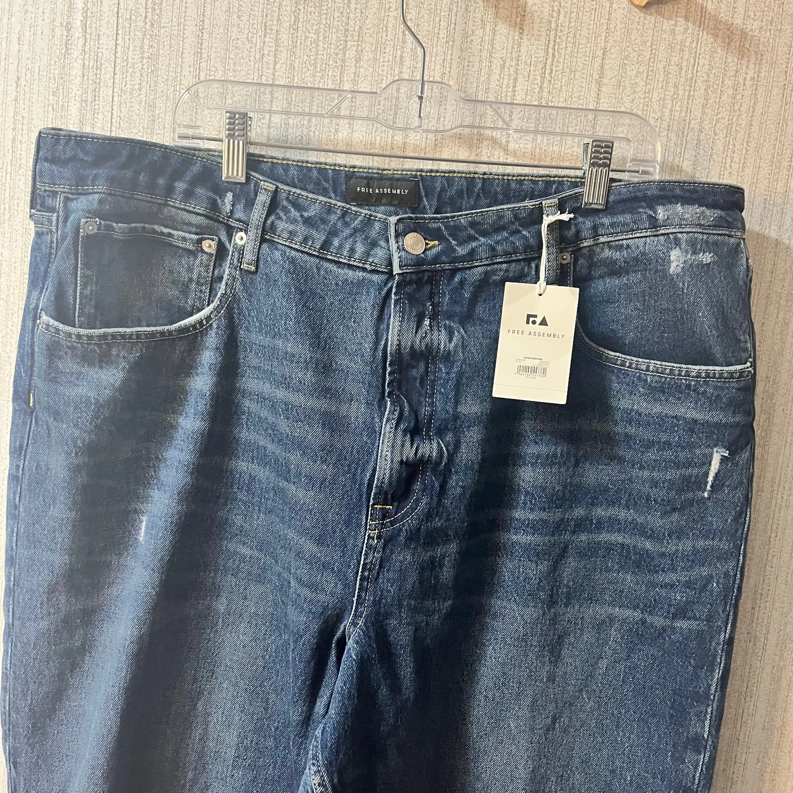 Free Assembly Super High‎ Rise Straight Leg Jeans Size 22 Blue - Image 3