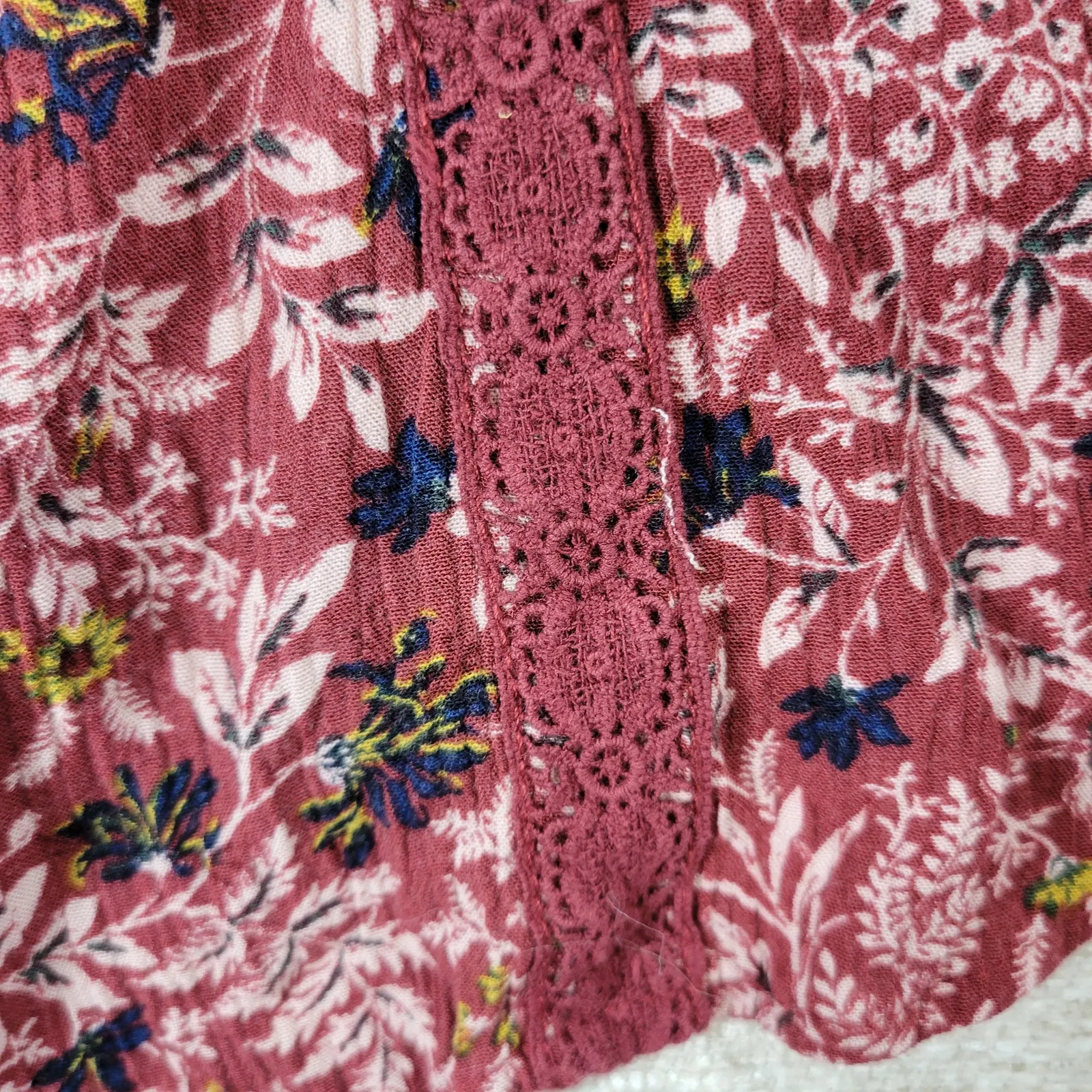 Knox Rose Top Womens L Maroon Red Floral Peasant Flowy Tassels Boho Hippie - Image 9