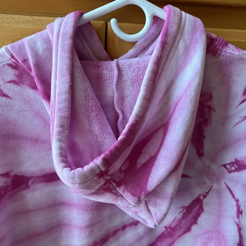 Bella + Canvas Tie Dye Cropped Sweatshirt - Image 6