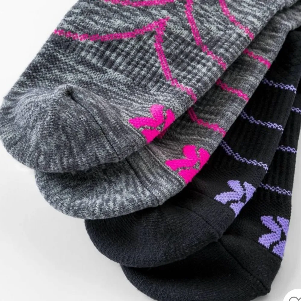 Women's Compression 2pk Knee High Athletic Socks - Image 2