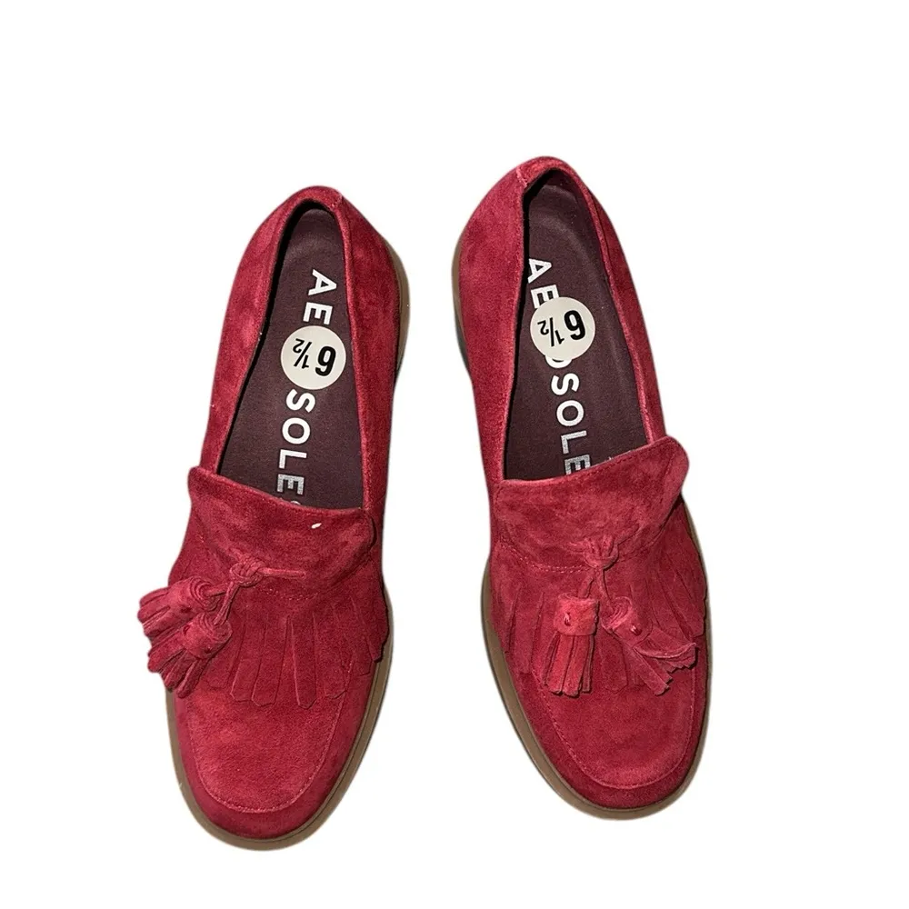 NEW AEROSOLES Gibes Fringe Loafer Color: Pomegranate Suede - Image 7