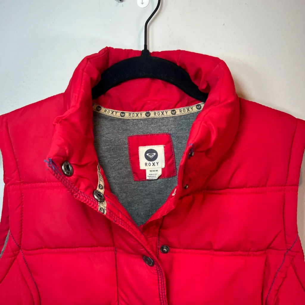 Roxy Women’s Quilted Puffer Vest Red Blue Colorblock 70s Retro Lined Cozy Medium - Image 2
