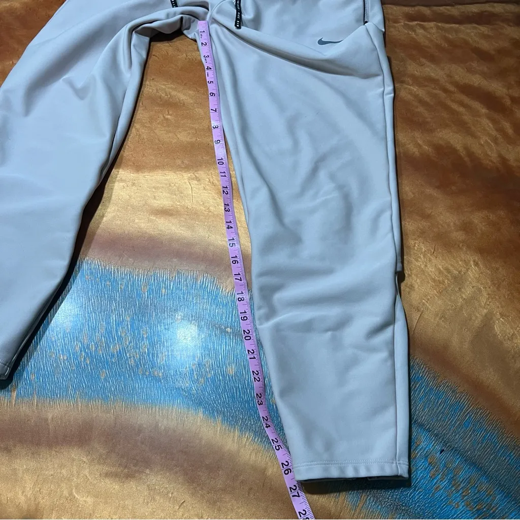 Nike Shield Running Division Light Pink Joggers medium reflective - Image 15