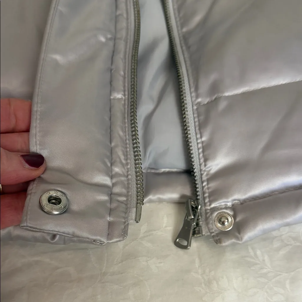 Talbots Silver Down Puffer Vest MP - Image 2