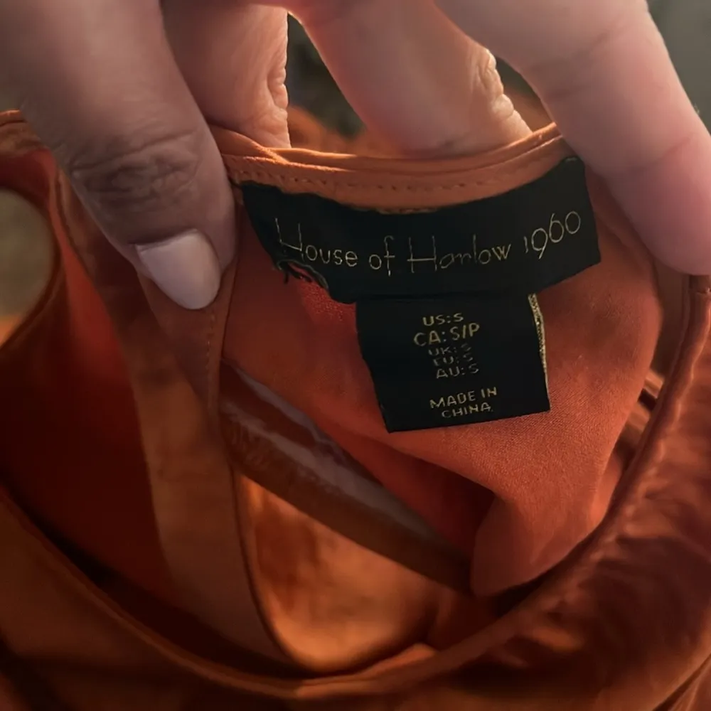 House of Harlow 1960 Ruched Midi Orange Dress - Image 8