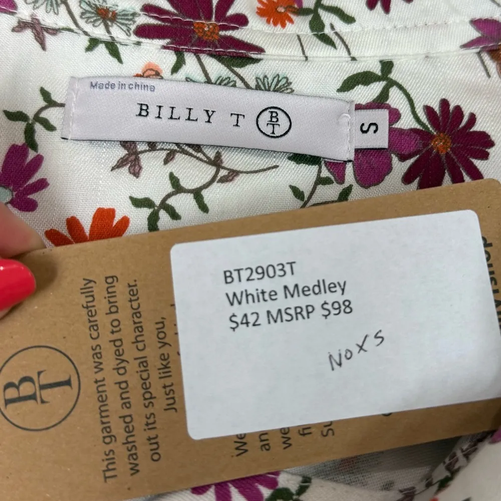 Billy T White Medley Floral Button Shirt Small, NWT, Boho Summer Floral Top Pink - Image 2