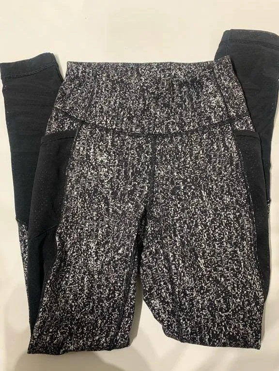 Fit Physique Leggings - Image 7