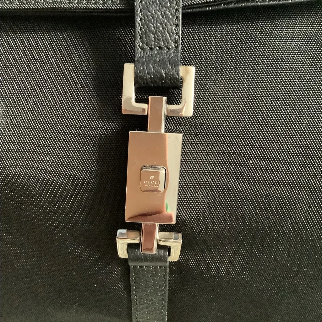 NICE GUCCI nylon bag 🌹🌹🌹 - Image 14