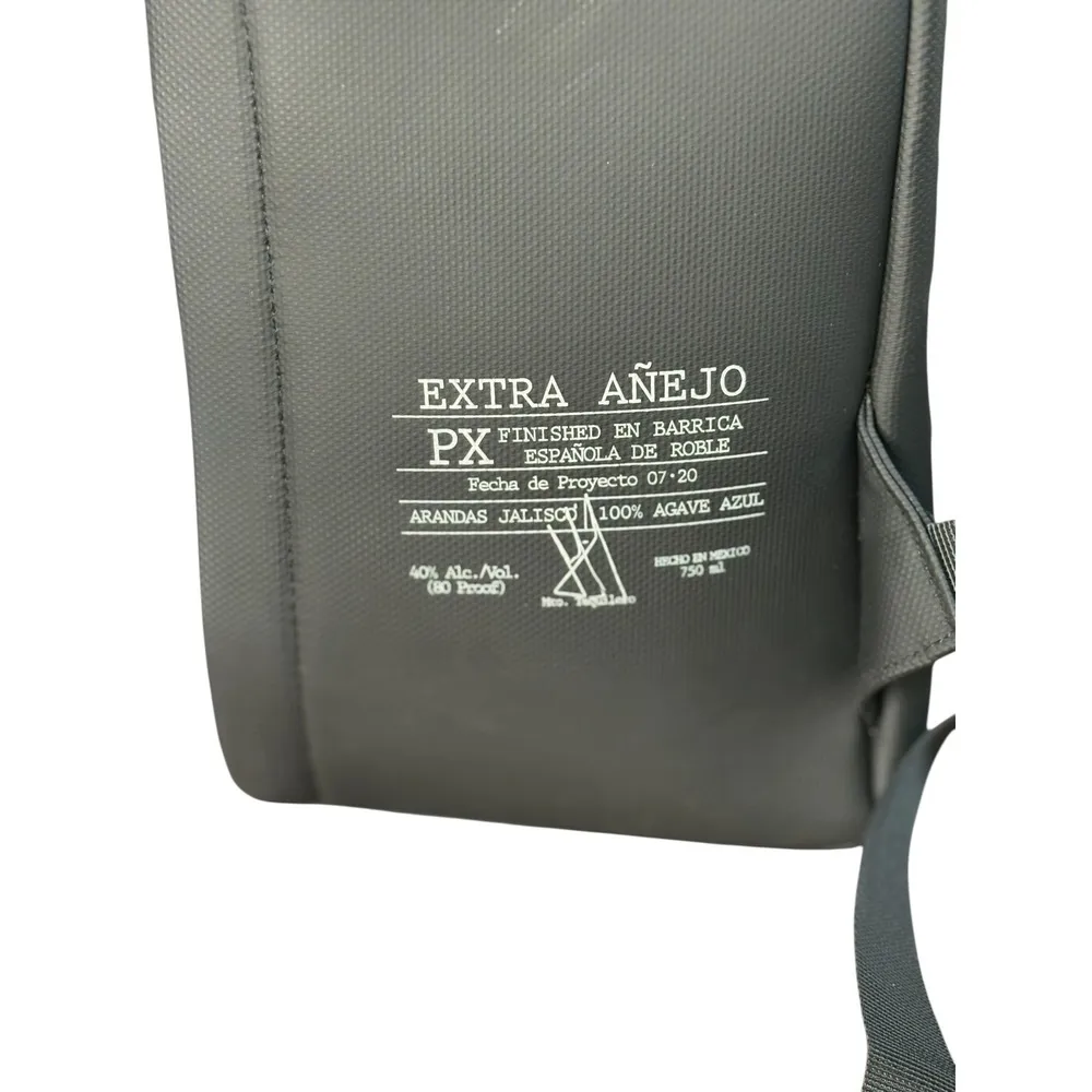 Lobos 1707 Extra Anejo Tequila Backpack Padded Case LeBron James Black Very Rare - Image 6
