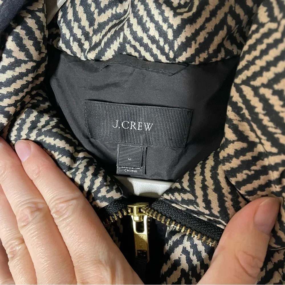 J. Crew Excursion Quilted Down Fill Vest in Herringbone Size Medium - Image 6