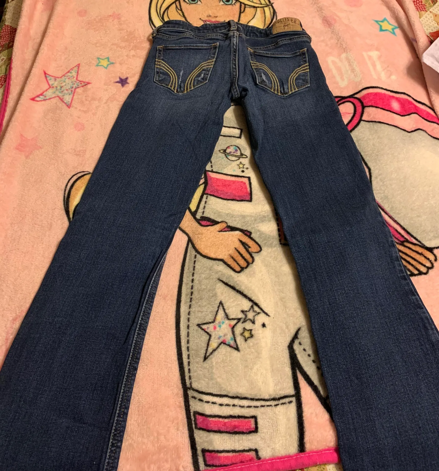 Hollister Jean - Image 3