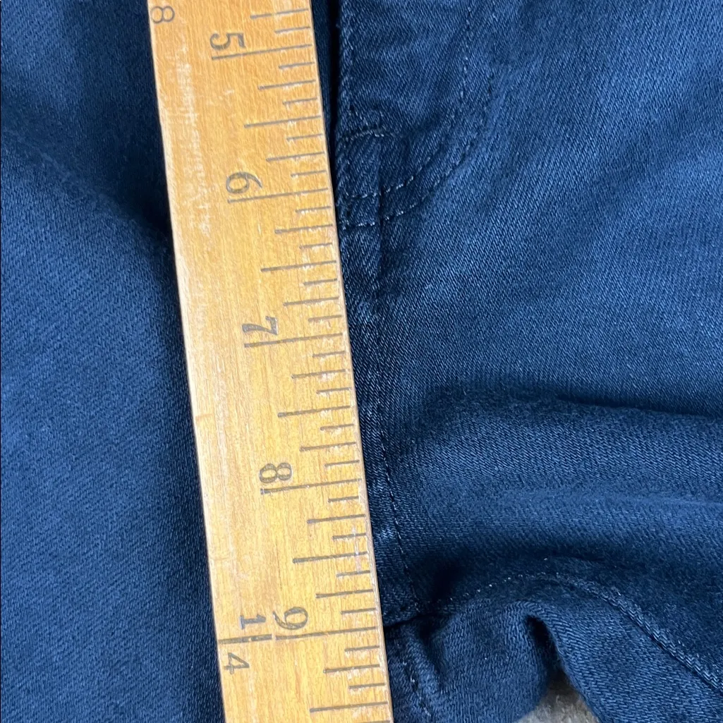 GAP Best Girlfriend Jeans in black 
Size: 28 (read description) - Image 5