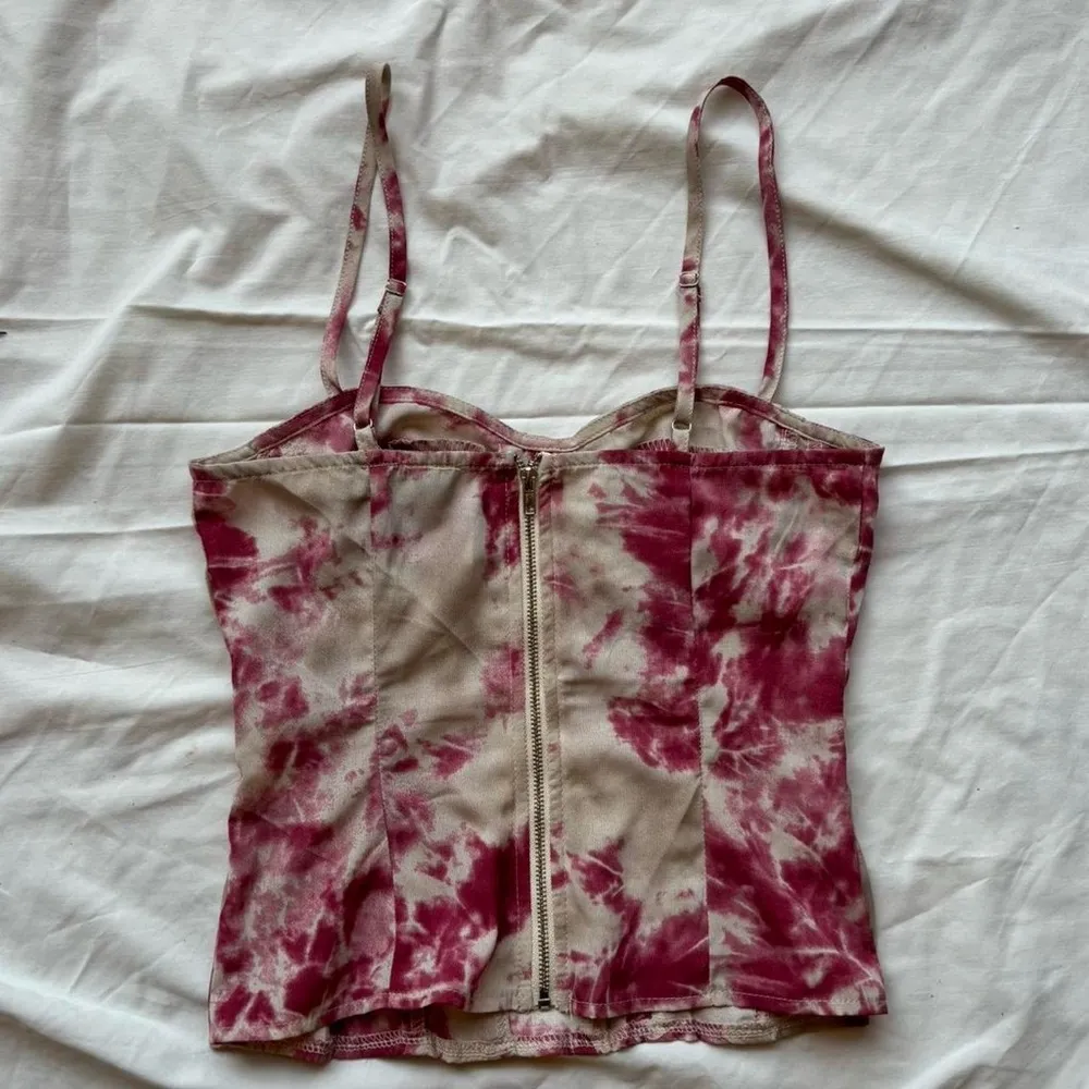 Pretty Little Thing Pink grey white tye dye corset with boning structure - Image 3